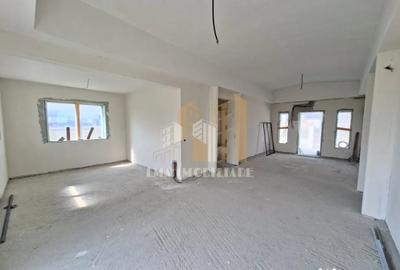 Casă cu 4 camere cu Canalizare în Sânpetru - 3