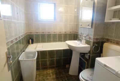 Apartament cu 3 camere decomandat în Central - 2