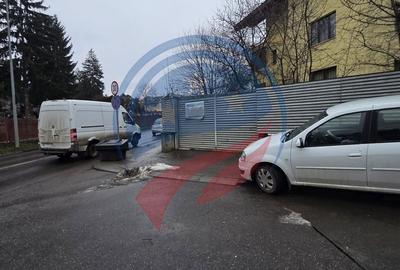 Casă cu 8 camere cu Canalizare în Central - 4