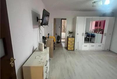 UMT - MUZEUL SATULUI - 3 CAM - ETJ.3 - 2 BAI - 2 BALCOANE - IZOLAT - SPATIOS - 3