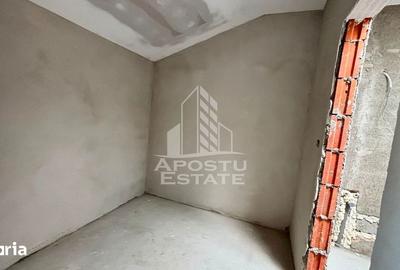 Casă cu 4 camere cu Teren 333 Mp în Lipovei - 2