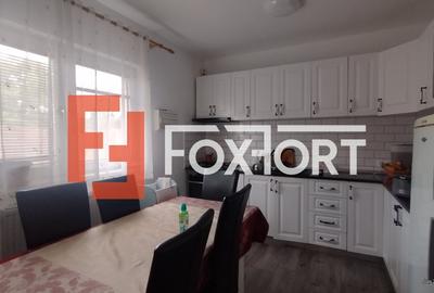 Casa individuala 4 camere, Zona Freidorf - Garaj, 2 fronturi stradale - 5