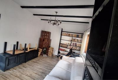 Casă cu 4 camere în Rucăr - 5