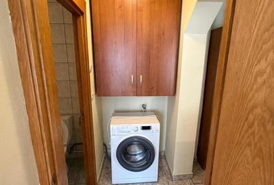 Apartament cu 2 camere decomandat în Republicii