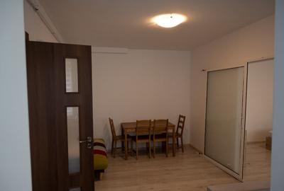Apartament central cu curte - 1