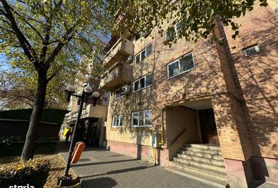 Apartament cu 2 camere decomandat în Central - 9
