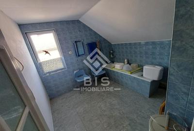 Casa 5 camere, D+P+1, Zona Nord - 3