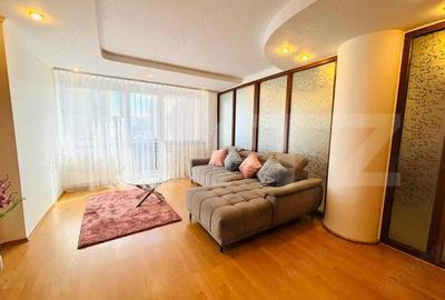 Apartament cu 3 camere decomandat în Central