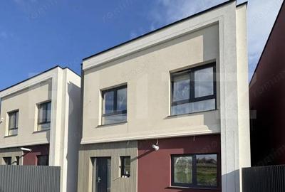 Casă cu 4 camere cu Teren 250 Mp în Lisaura - 2