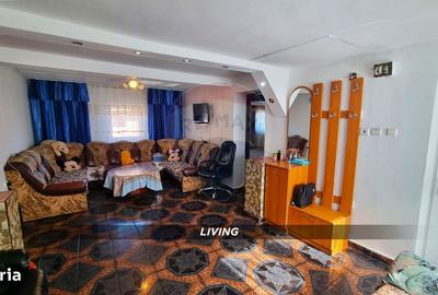 Casă cu 3 camere cu Teren 3724 Mp în Apa - 18