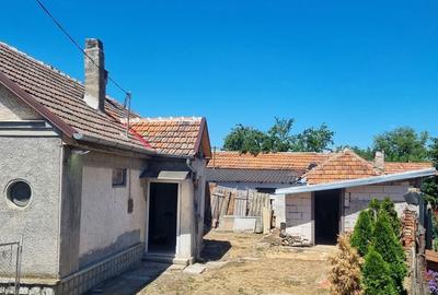 Casă cu 3 camere cu Teren 259 Mp în Central - 7