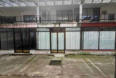Spațiu comercial, de 50 mp, în Palazu Mare - 12