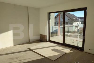 Casă cu 2 camere cu Teren 2000 Mp în Central - 7