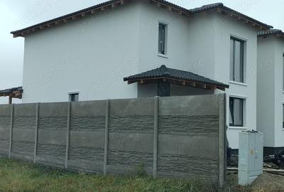 Casă cu 4 camere cu Teren 312 Mp în Central - 9