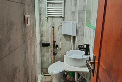 Casă cu 2 camere decomandat în Crângași - 2