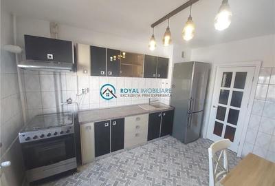 Royal Imobiliare - vanzare apartament 3 camere Ultracentral - 1