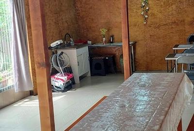 Casă cu 6 camere cu Teren 700 Mp în Eșelnița - 4