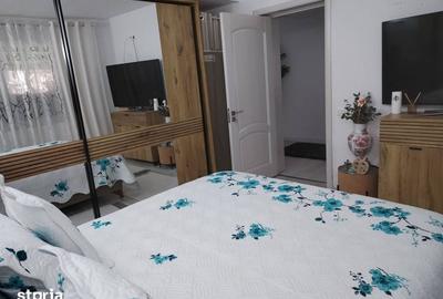 Casă cu 5 camere cu Teren 850 Mp în Central