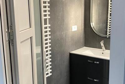 Apartament cu 2 camere semidecomandat, mobilat în Eroii Revoluției - 2