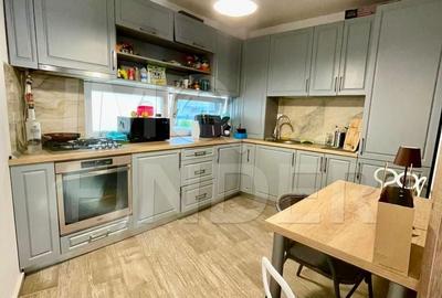 Apartament cu 3 camere semidecomandat, mobilat în Bună Ziua - 7