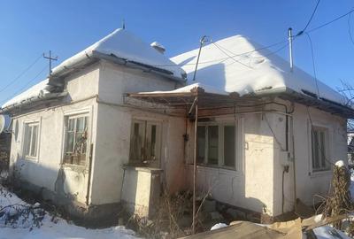 Casă cu 2 camere cu Teren 700 Mp în Iclod - 5