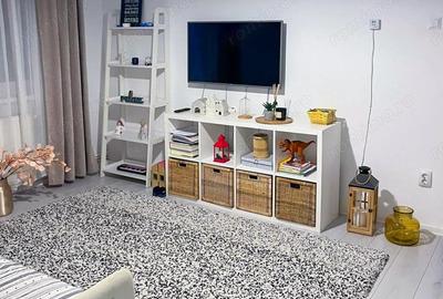 Apartament cu 3 camere semidecomandat în Gojdu - 1