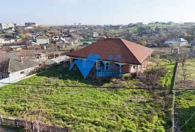 Vila LA ROSU in MAHMUDIA - DELTA DUNARII, teren 1376MP - 6