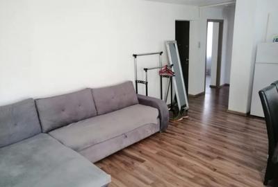Apartament cu 3 camere decomandat în Central - 3