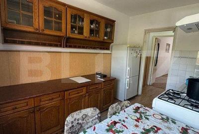 Apartament cu 3 camere decomandat, mobilat în Sângeorgiu de Mureș - 2