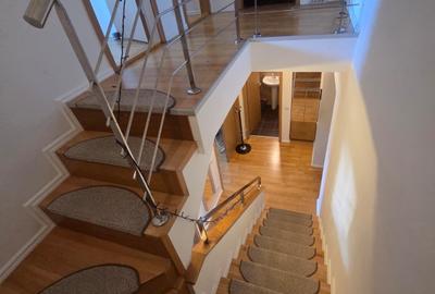 Penthouse cu 3 camere în Tei - 6