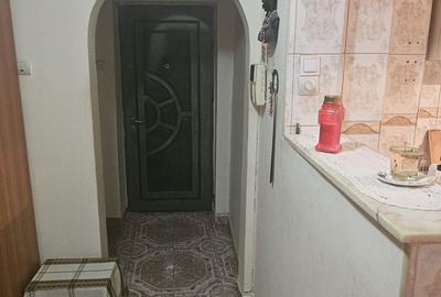 Apartament cu 3 camere decomandat în Central - 8