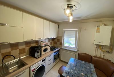 Apartament cu 3 camere decomandat în Km 4-5 - 8