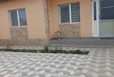 Casă cu 3 camere cu Teren 674 Mp în Limanu - 9