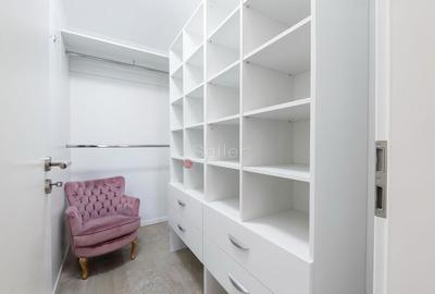 Apartament cu 4 camere decomandat, mobilat în Tractorul - 32