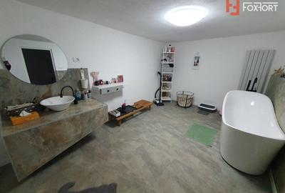 COMISION 0% Casa individuala cu 5 camere si teren de 669 mp - Sag - 14