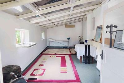 Casă cu 10 camere cu Teren 409 Mp în Industriilor - 9