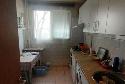 3 camere Titan - Barajul Lotru - 4 minutre metrou - 10