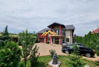 VILA CU ETAJ SI MANSARDA VILA CU ETAJ SI MANSARDA - 2