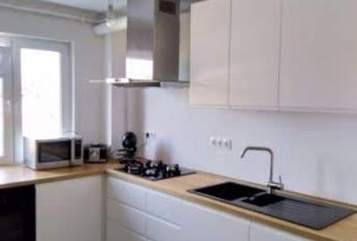 Apartament cu 3 camere semidecomandat în Gheorgheni