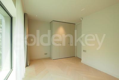 Apartament spatios cu 4 camere | 100mp terasa - 15