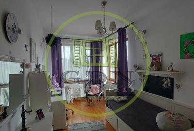 Casă cu 6 camere cu Teren 17900 Mp în Florilor - 7