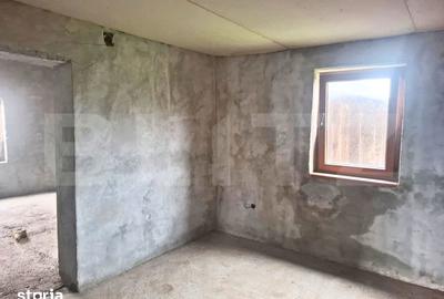 Casă cu 3 camere cu Teren 2522 Mp în Produlești - 3