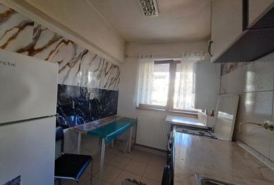 GARSONIERA / 1990 / DECOMANDATA / 42 mp /ET. 1 / STR. MAMULARI / PIATA UNIRII - 19