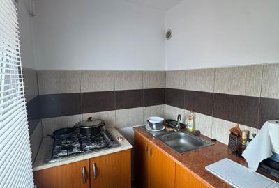 Garsonieră decomandată în Central