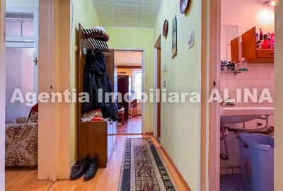Apartament cu 4 camere decomandat în Liliacului - 17