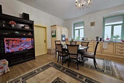 Apartament deosebit cu 3 camere str. Castelului - Comision 0% - 27