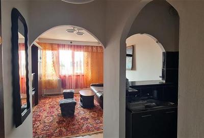 Garsonieră decomandată, mobilată în Grădiște