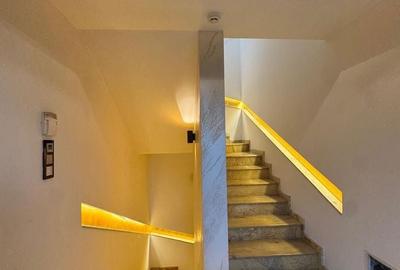 Casă cu 5 camere cu Canalizare în Banu Manta - 3