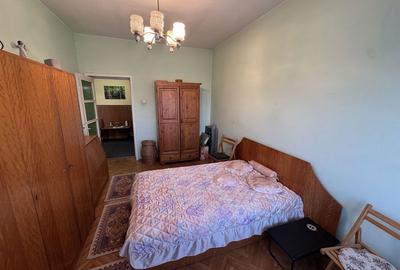 Apartament cu 3 camere decomandat în Central - 4