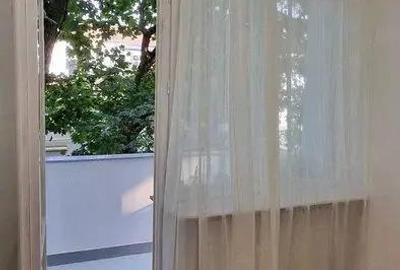 Apartament cu 3 camere semidecomandat în Cornișa - 3